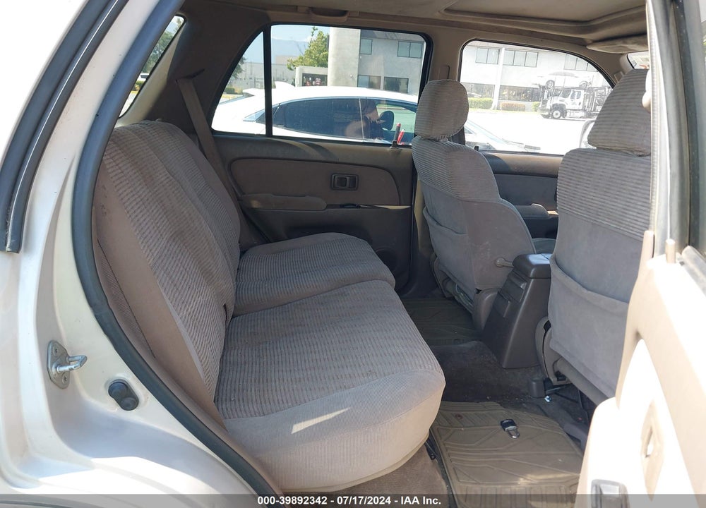 1996 TOYOTA 4RUNNER SR5 VIN: JT3HN86RXT0051569