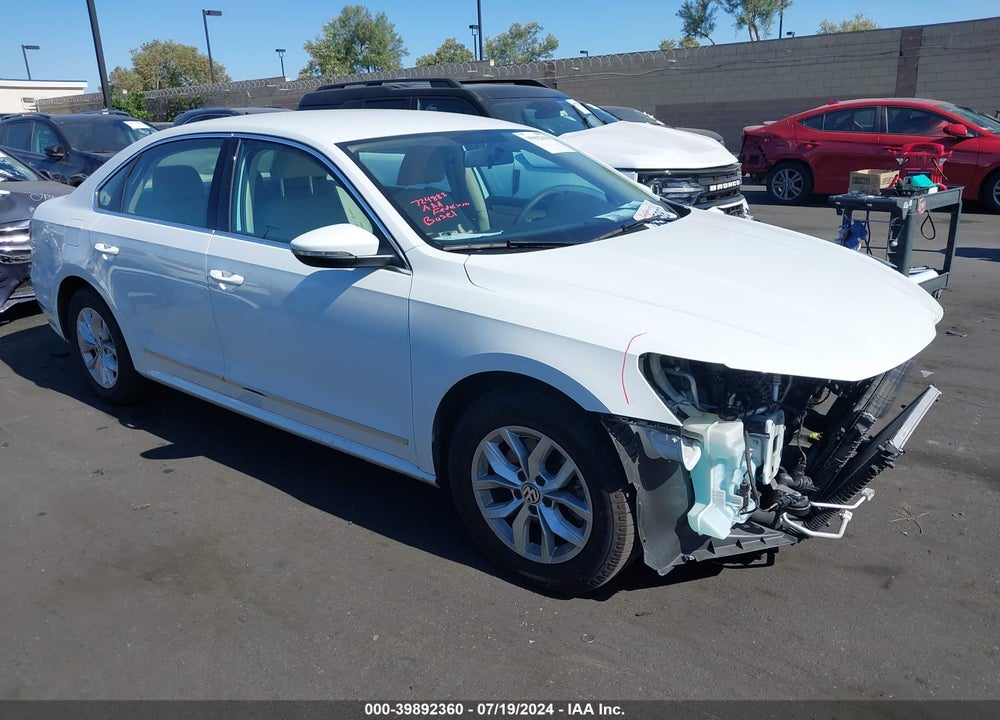 2017 VOLKSWAGEN PASSAT 1.8T S VIN: 1VWAT7A32HC010257