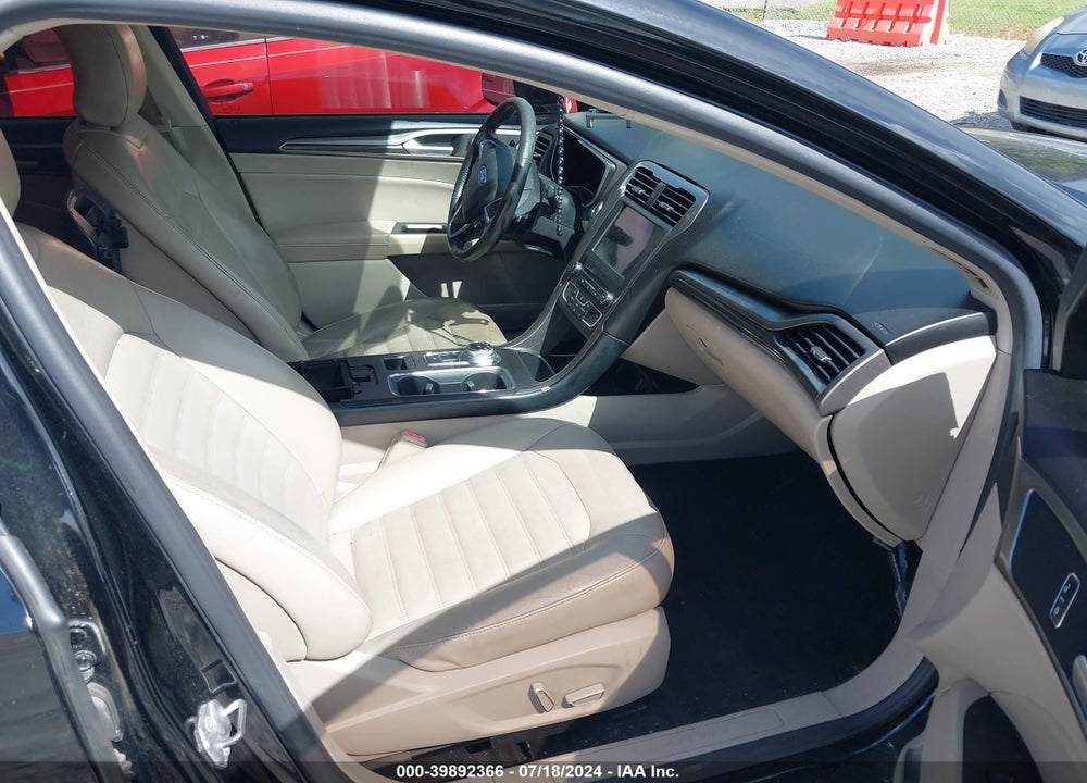 2017 FORD FUSION SE VIN: 3FA6P0H99HR292208