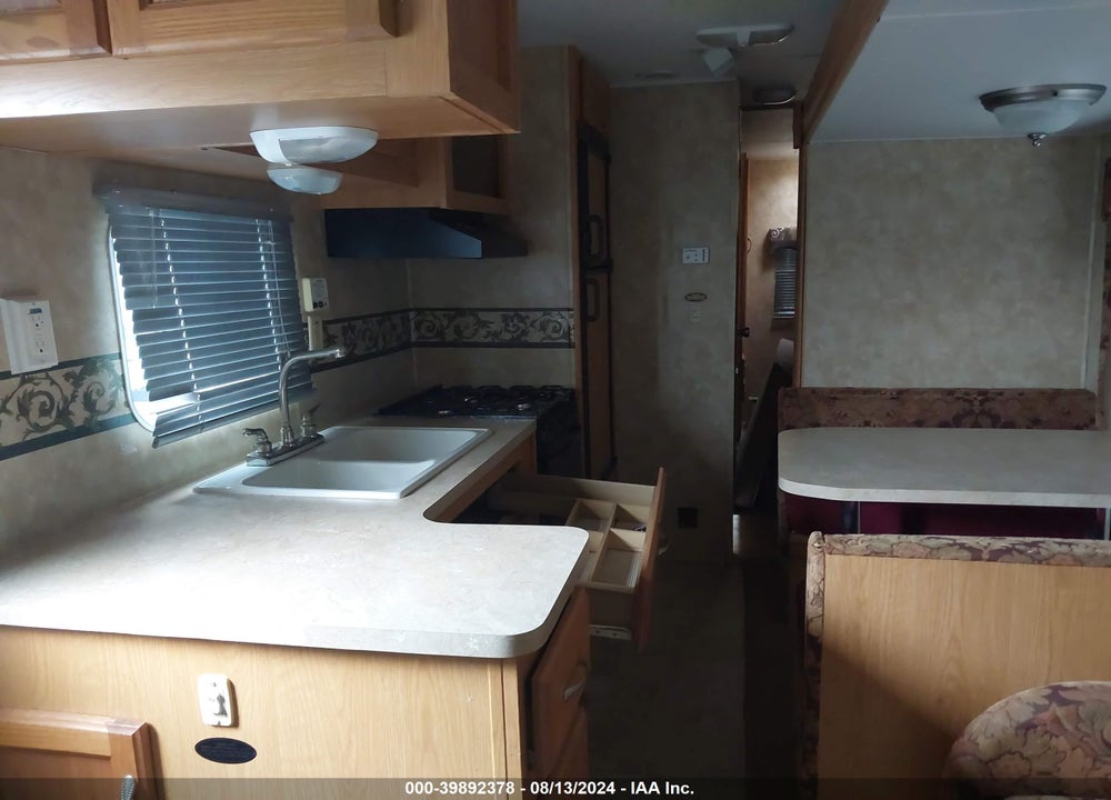2007 COACHMEN TRAVEL VIN: 1TC2B154673000439