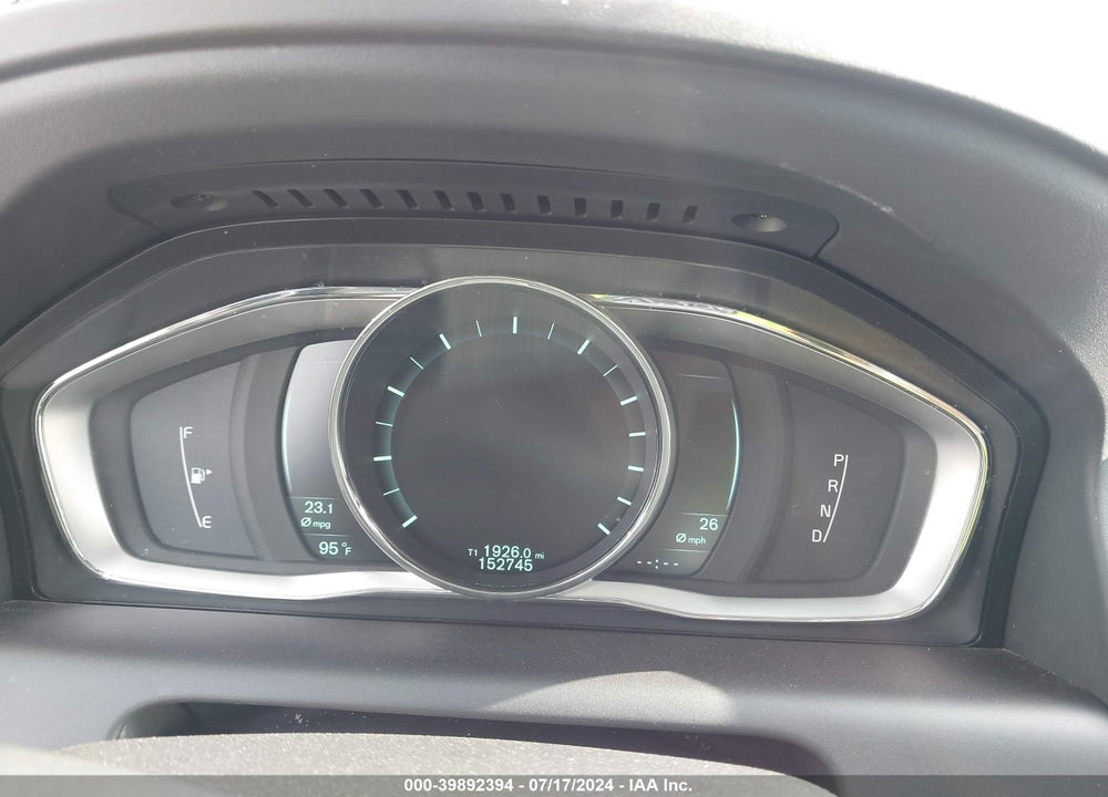 2015 VOLVO XC60 T5 PREMIER VIN: YV426MDB9F2564069