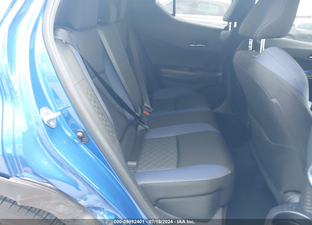 2021 TOYOTA C-HR XLE VIN: JTNKHMBX4M1107650