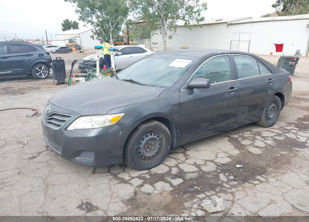 2010 TOYOTA CAMRY LE VIN: 4T1BF3EK1AU007662