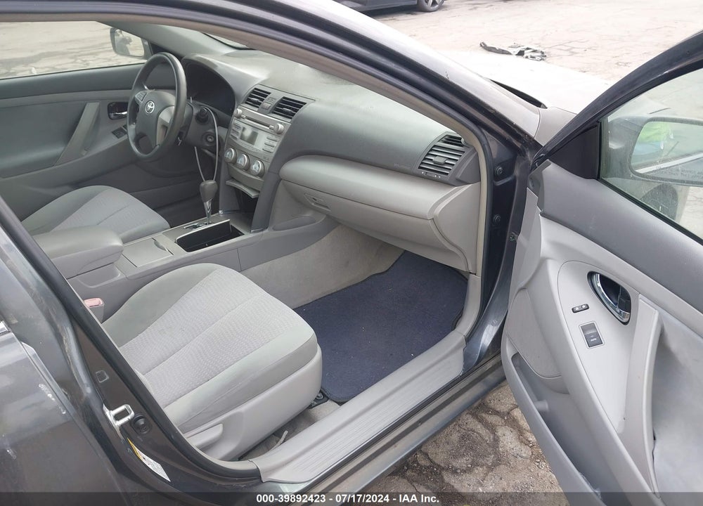 2010 TOYOTA CAMRY LE VIN: 4T1BF3EK1AU007662