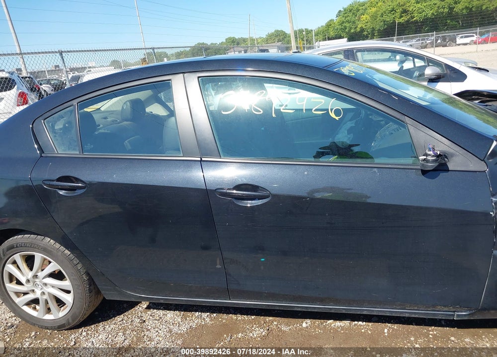 2012 MAZDA MAZDA3 VIN: JM1BL1W75C1648443