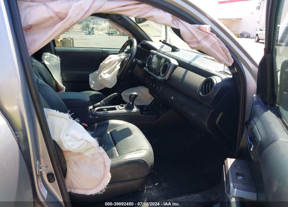 2019 TOYOTA TACOMA TRD OFF ROAD VIN: 3TMCZ5AN7KM190924