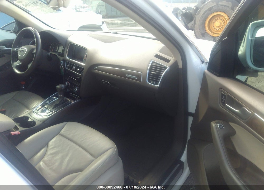 2014 AUDI Q5 2.0T PREMIUM VIN: WA1LFAFP7EA114112