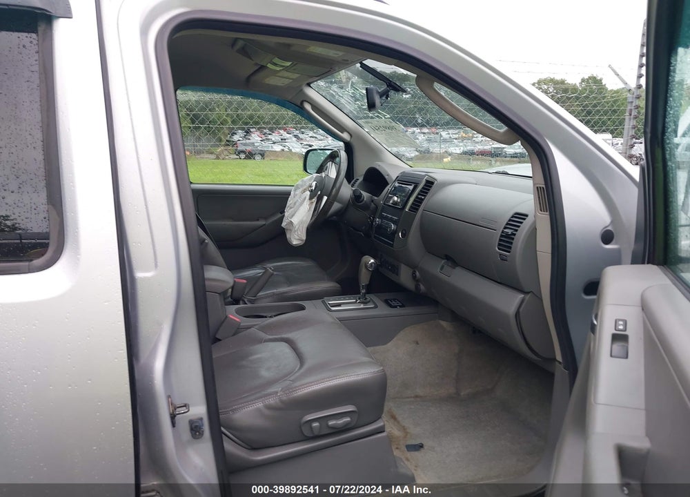 2011 NISSAN FRONTIER SL VIN: 1N6AD0EV5BC446043