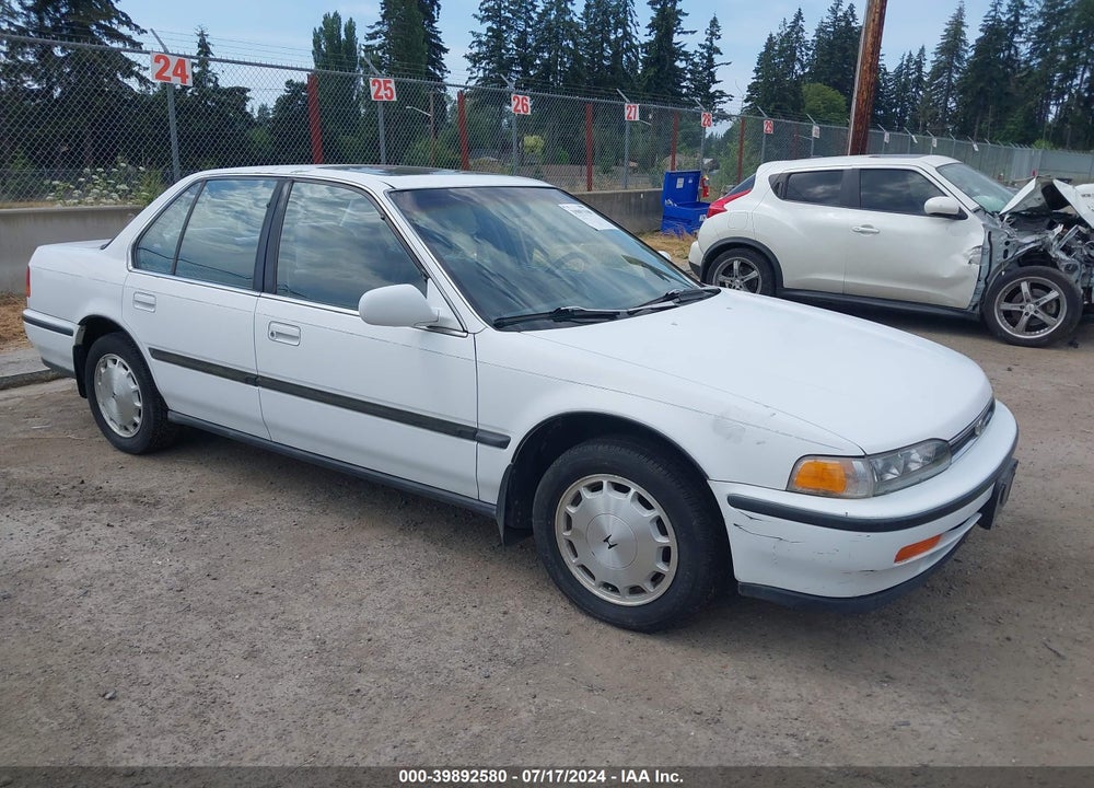 1992 HONDA ACCORD EX VIN: 1HGCB7676NA174274