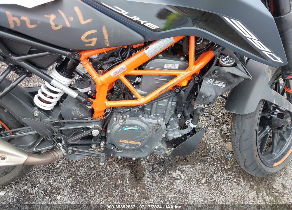 2023 KTM 390 DUKE VIN: MD2JPJ400PN201419