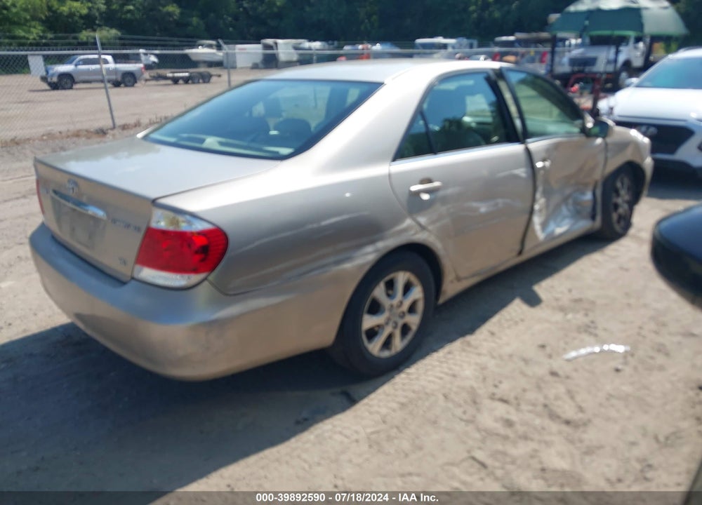 2005 TOYOTA CAMRY XLE V6 VIN: 4T1BF30K75U087238