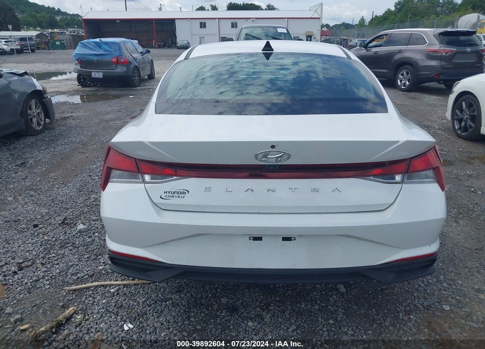 2022 HYUNDAI ELANTRA SEL VIN: 5NPLM4AG3NH057890