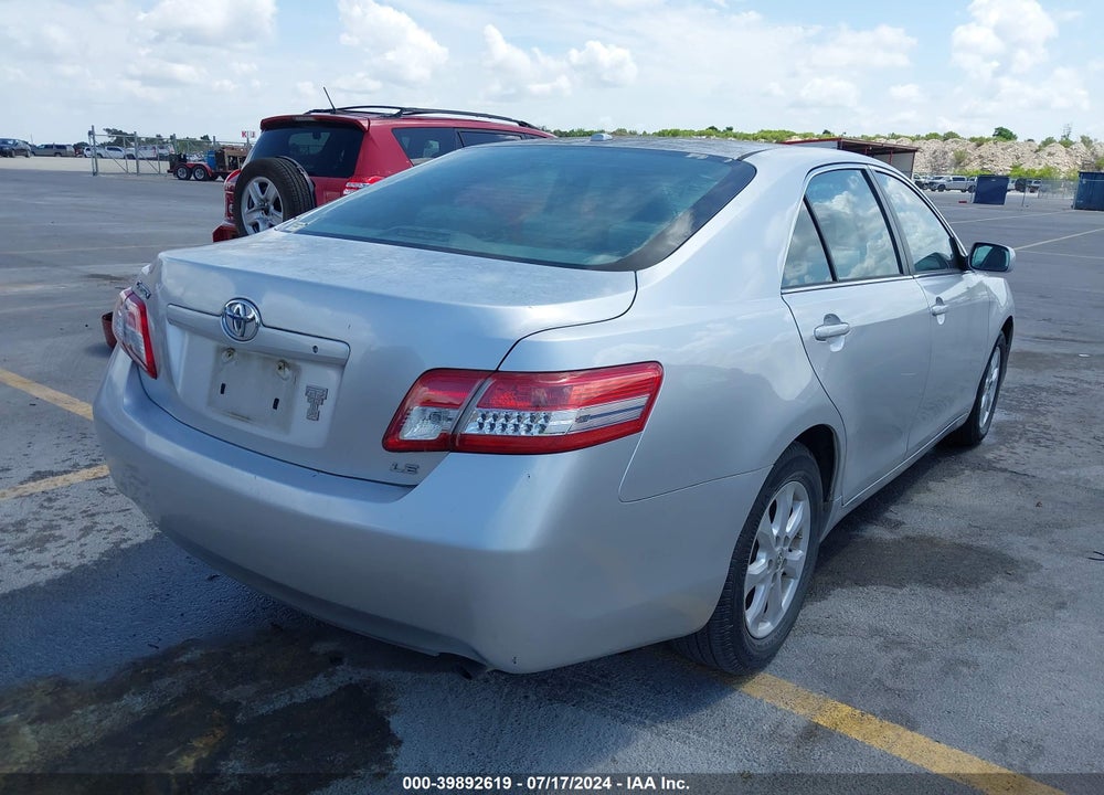 2011 TOYOTA CAMRY LE VIN: 4T1BF3EK8BU622467