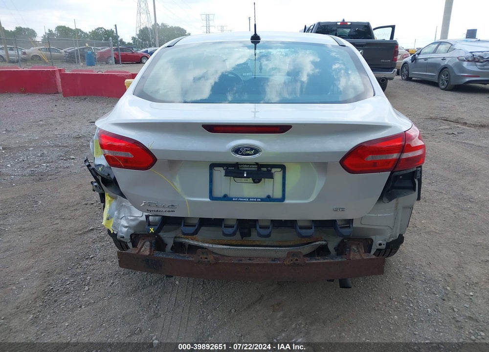 2017 FORD FOCUS SE VIN: 1FADP3F29HL209633