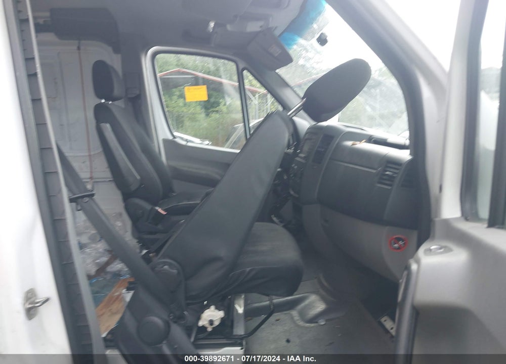 2014 MERCEDES-BENZ SPRINTER 2500 NORMAL ROOF VIN: WD3PE7DC0E5826641