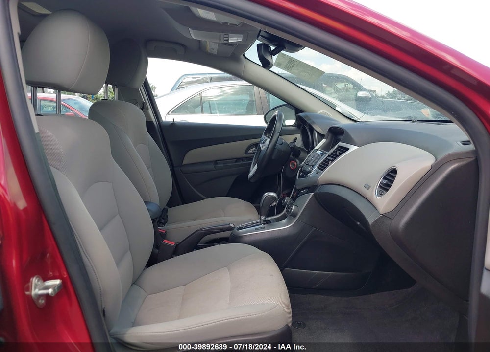 2014 CHEVROLET CRUZE 1LT AUTO VIN: 1G1PC5SB4E7219696