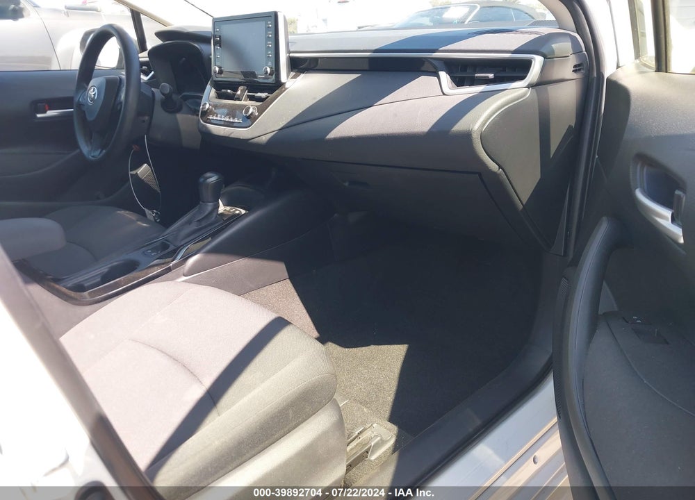 2021 TOYOTA COROLLA HYBRID LE VIN: JTDEAMDE8MJ002658