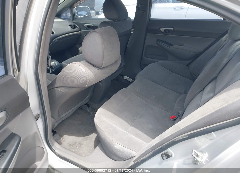 2008 HONDA CIVIC SDN LX VIN: 1HGFA16508L041725