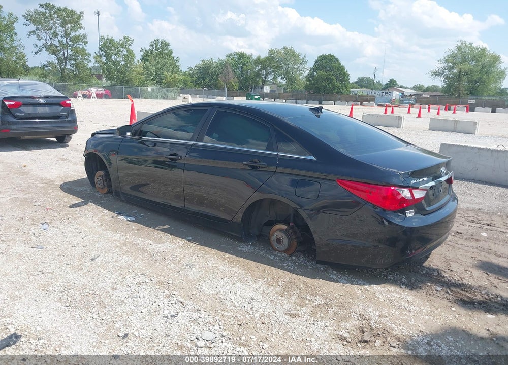 2012 HYUNDAI SONATA GLS VIN: 5NPEB4ACXCH482046