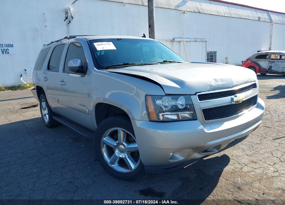 2008 CHEVROLET TAHOE LT VIN: 1GNFK13078J182444