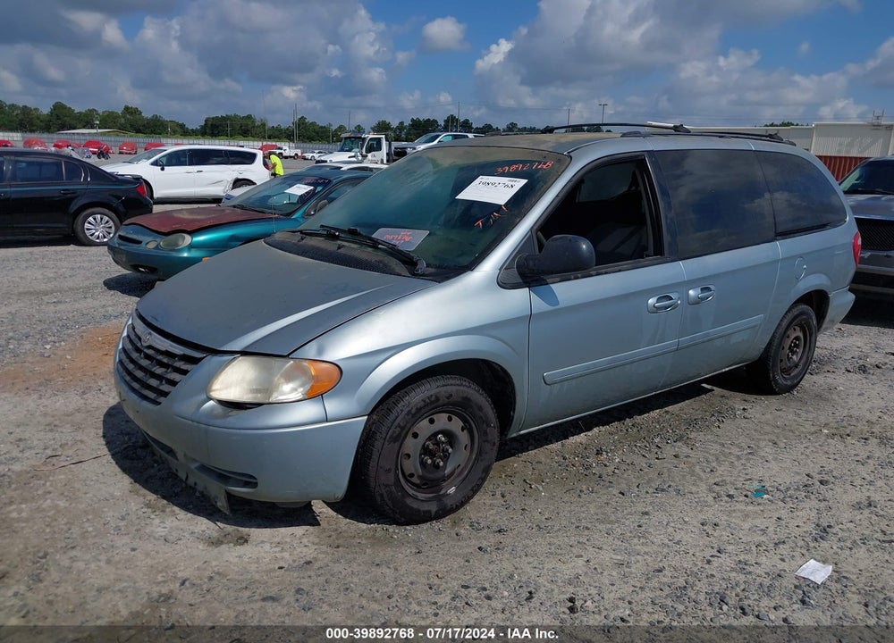 2005 CHRYSLER TOWN & COUNTRY LX VIN: 2C4GP44R15R232386