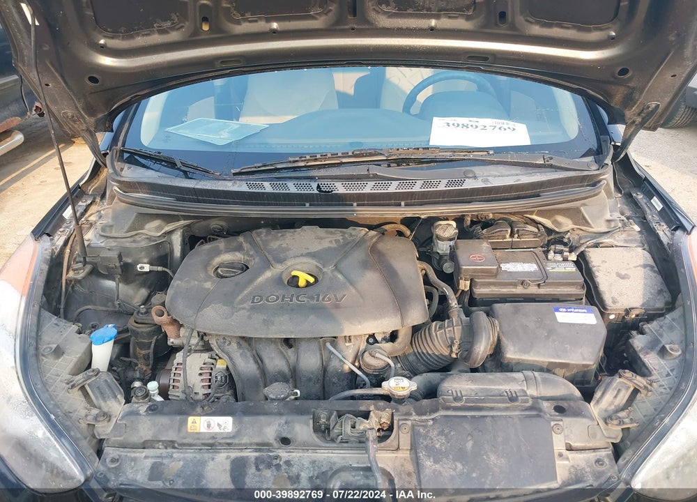 2013 HYUNDAI ELANTRA VIN: KMHDH4AE5DU621112