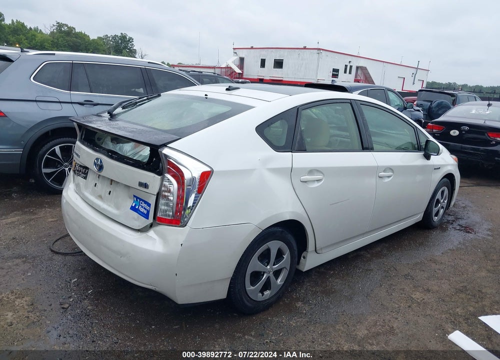 2015 TOYOTA PRIUS THREE VIN: JTDKN3DU9F0416971