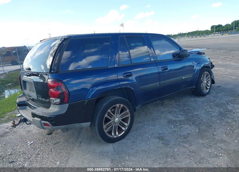 2003 CHEVROLET TRAILBLAZER LS VIN: 1GNDT13S732196787