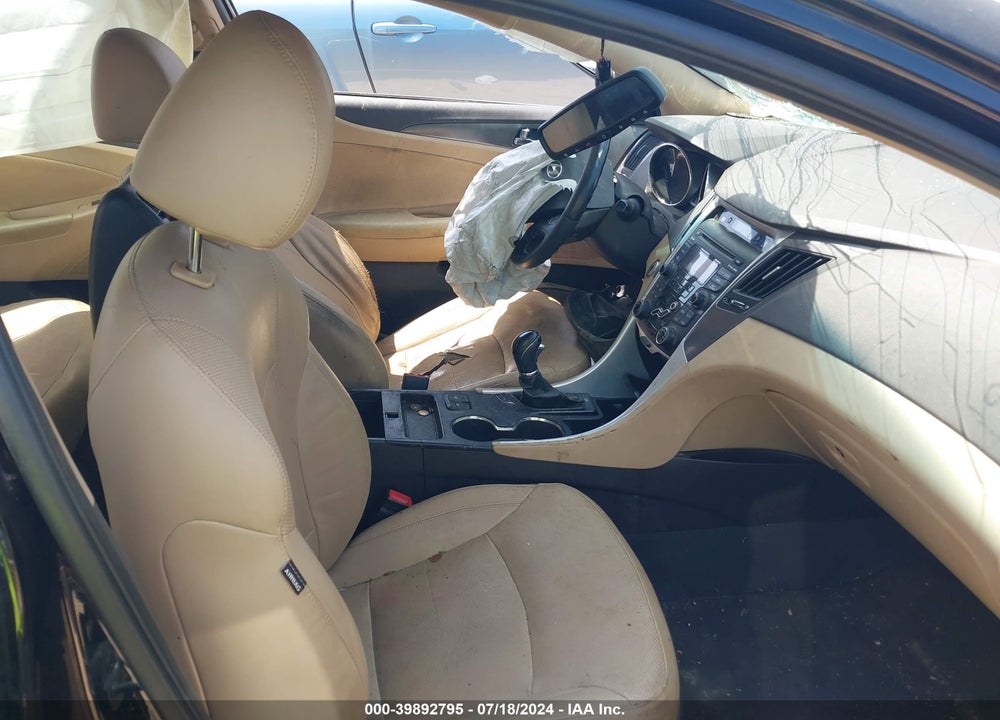 2012 HYUNDAI SONATA HYBRID VIN: KMHEC4A41CA047537