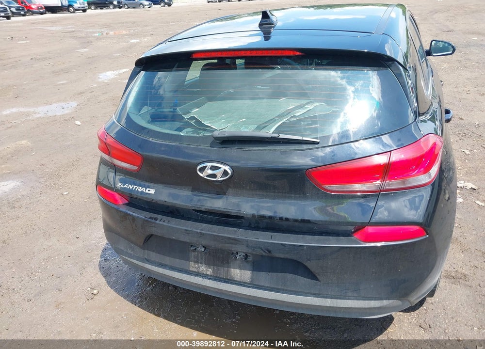 2019 HYUNDAI ELANTRA GT VIN: KMHH35LEXKU098752