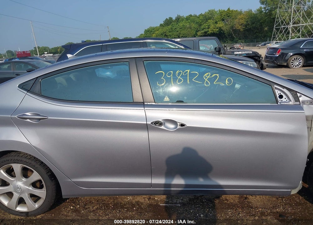 2013 HYUNDAI ELANTRA LIMITED VIN: KMHDH4AE2DU673264