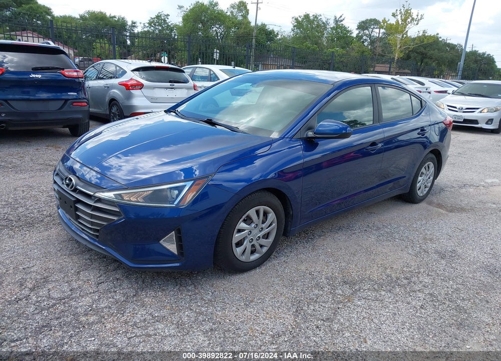 2020 HYUNDAI ELANTRA SE VIN: 5NPD74LF0LH597016