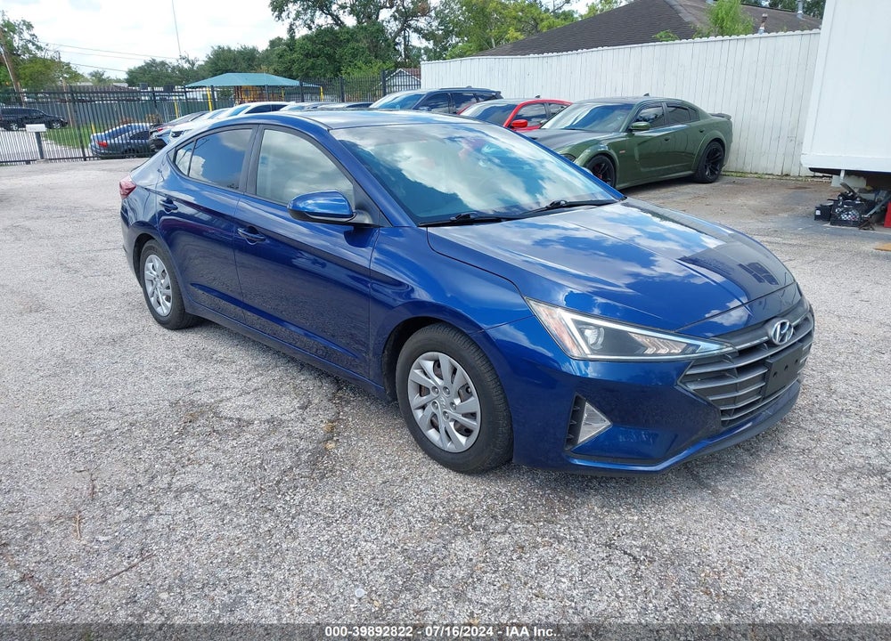 2020 HYUNDAI ELANTRA SE VIN: 5NPD74LF0LH597016