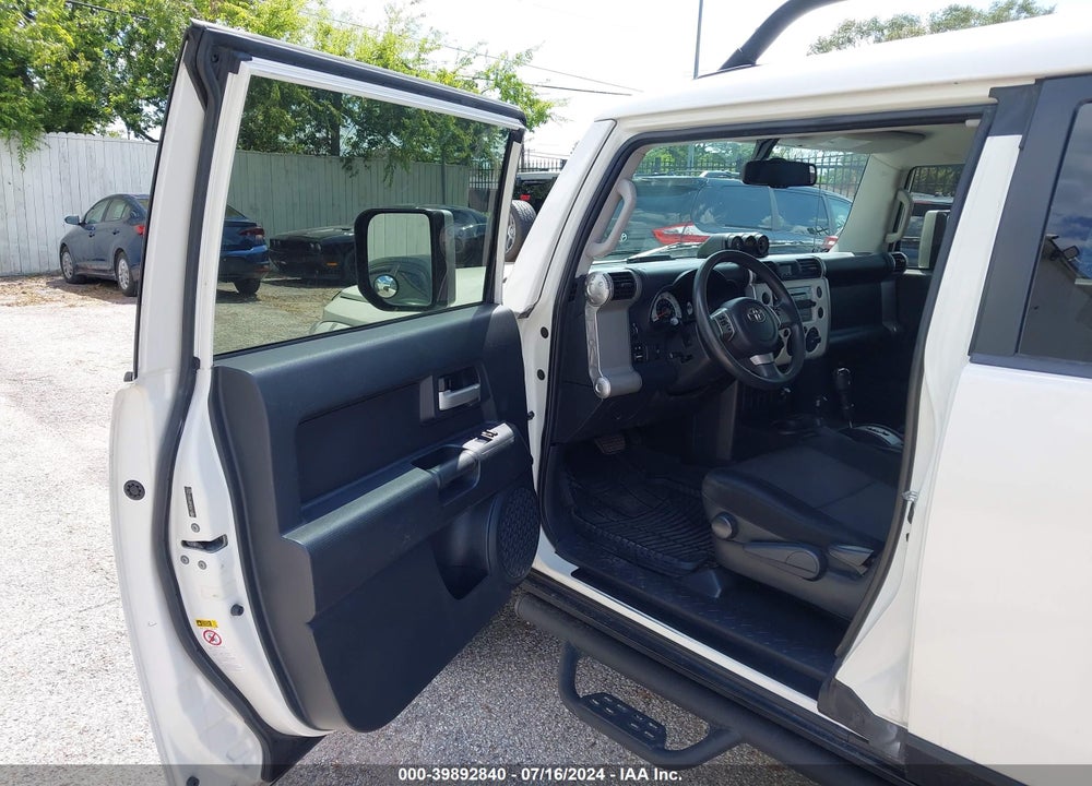 2012 TOYOTA FJ CRUISER VIN: JTEBU4BF9CK132510