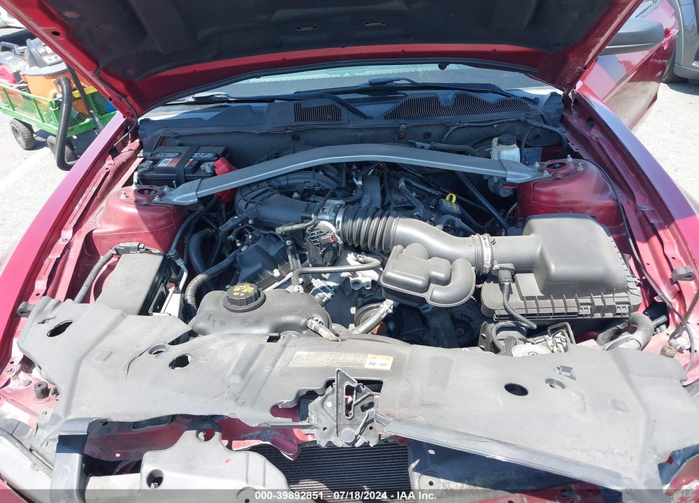 2014 FORD MUSTANG V6 VIN: 1ZVBP8EM2E5213246