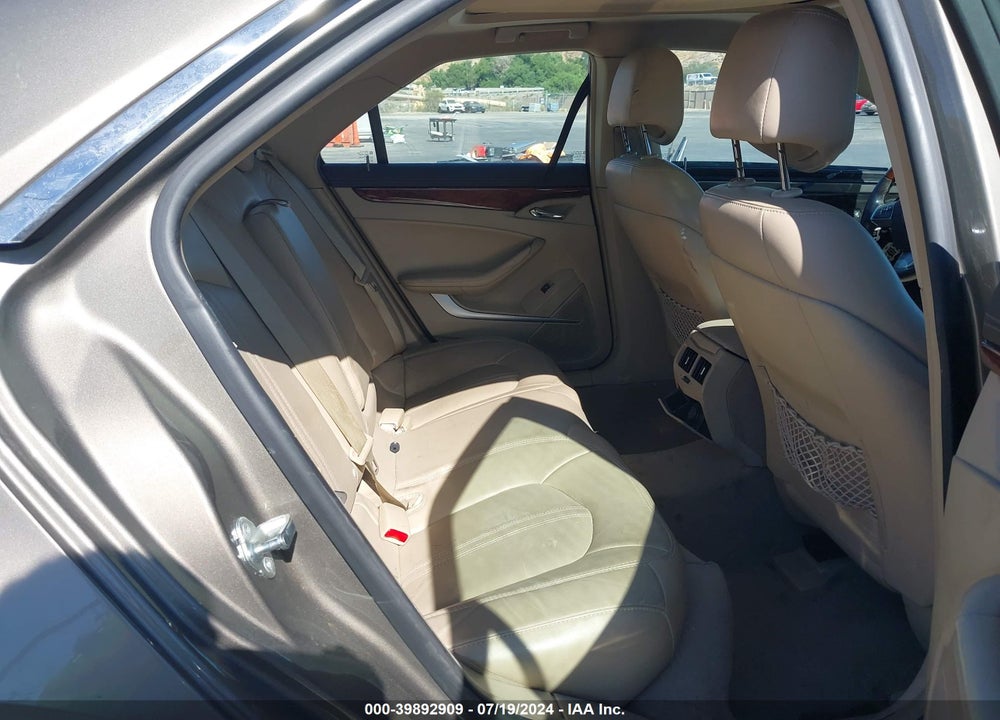 2011 CADILLAC CTS LUXURY VIN: 1G6DE5EY5B0104939