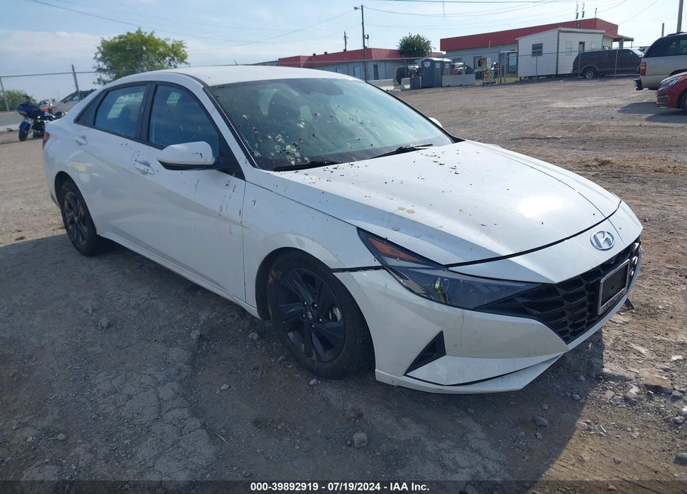 2021 HYUNDAI ELANTRA SEL VIN: 5NPLM4AG3MH004413