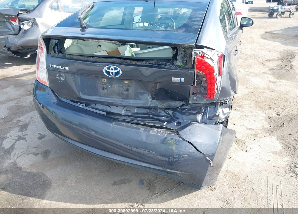 2014 TOYOTA PRIUS TWO VIN: JTDKN3DU7E1755091