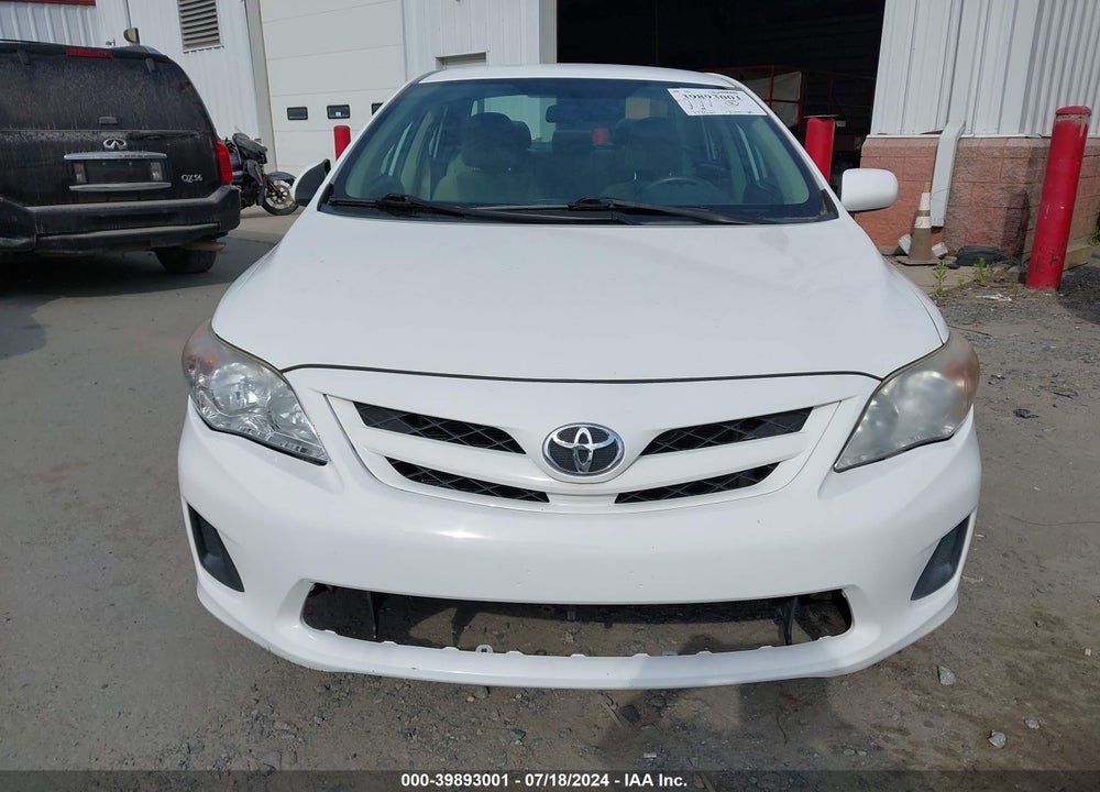 2011 TOYOTA COROLLA LE VIN: 2T1BU4EE6BC556900