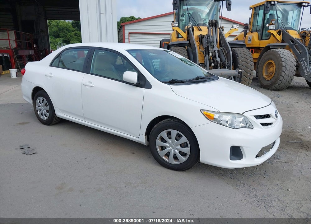 2011 TOYOTA COROLLA LE VIN: 2T1BU4EE6BC556900