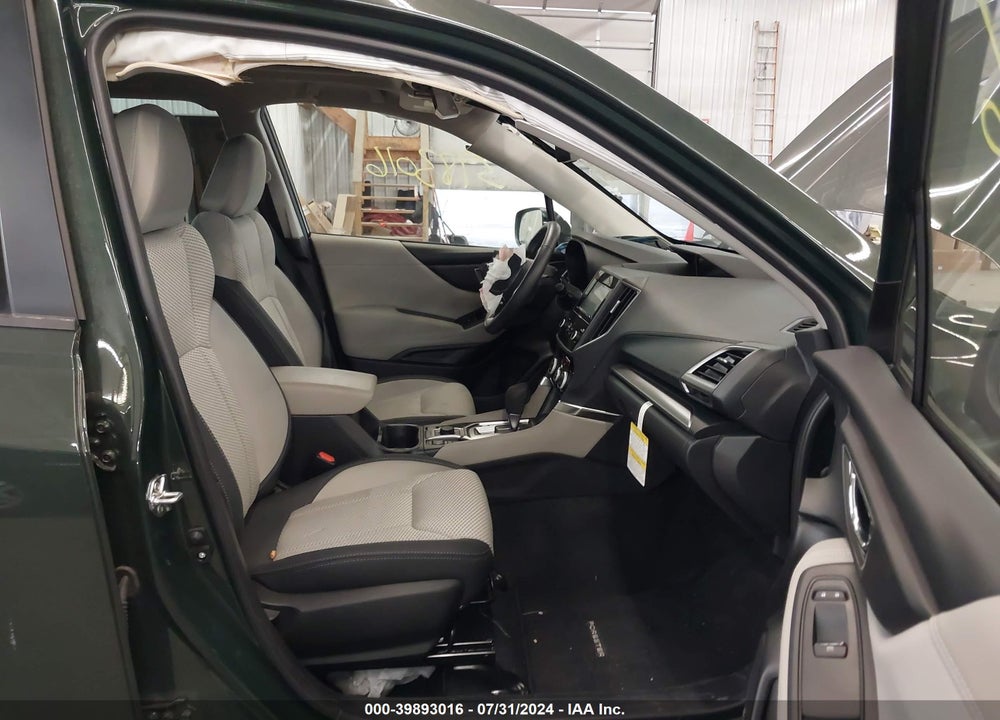 2024 SUBARU FORESTER PREMIUM VIN: JF2SKADC3RH429808