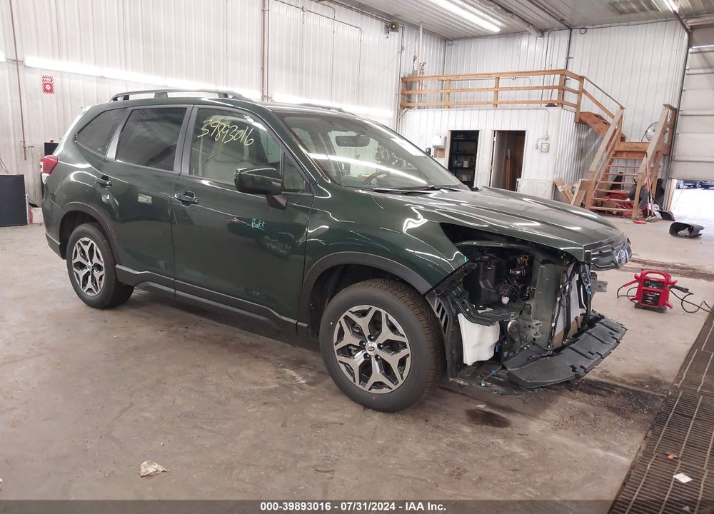 2024 SUBARU FORESTER PREMIUM VIN: JF2SKADC3RH429808