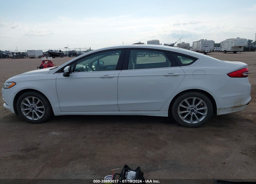 2017 FORD FUSION SE VIN: 3FA6P0HD5HR258156