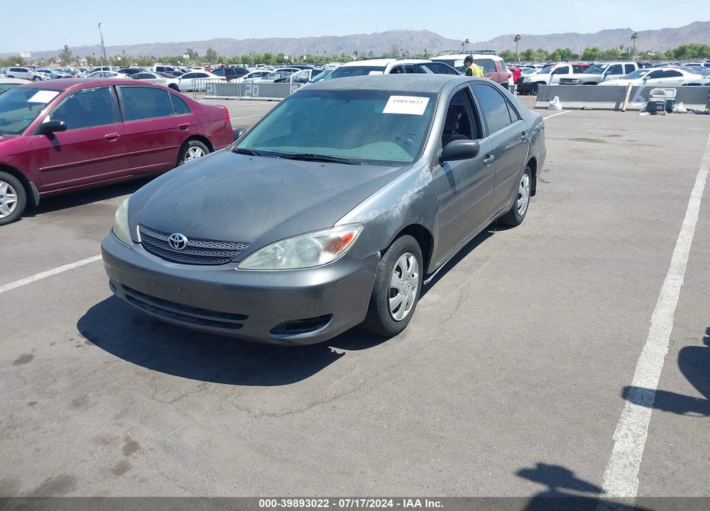 2004 TOYOTA CAMRY LE VIN: JTDBE32KX40277089