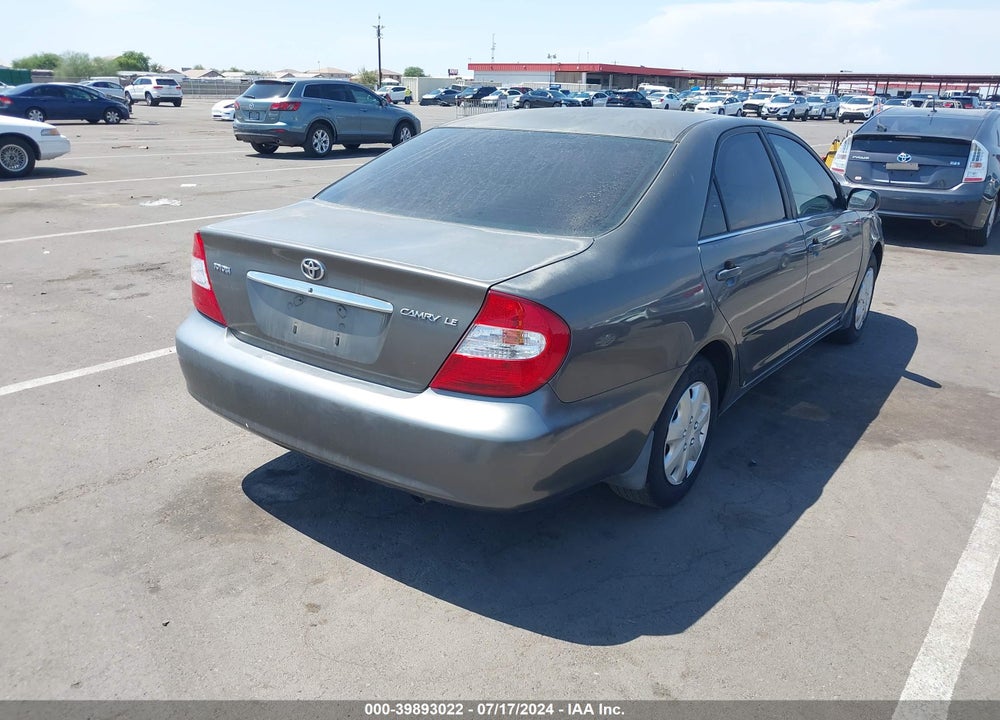2004 TOYOTA CAMRY LE VIN: JTDBE32KX40277089