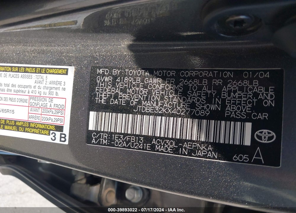 2004 TOYOTA CAMRY LE VIN: JTDBE32KX40277089