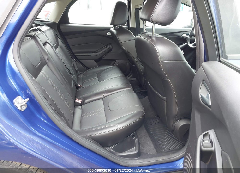 2014 FORD FOCUS SE VIN: 1FADP3K26EL245586