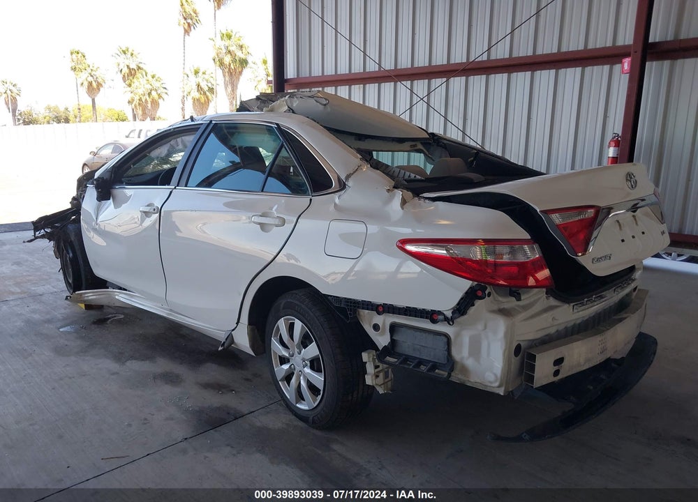 2017 TOYOTA CAMRY LE VIN: 4T1BF1FK0HU692167