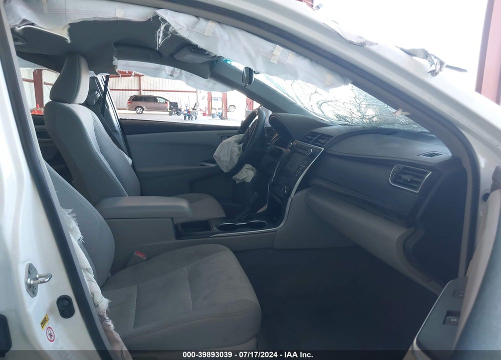 2017 TOYOTA CAMRY LE VIN: 4T1BF1FK0HU692167