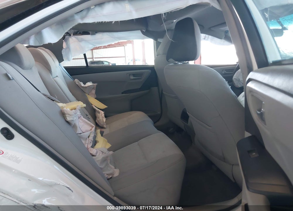 2017 TOYOTA CAMRY LE VIN: 4T1BF1FK0HU692167